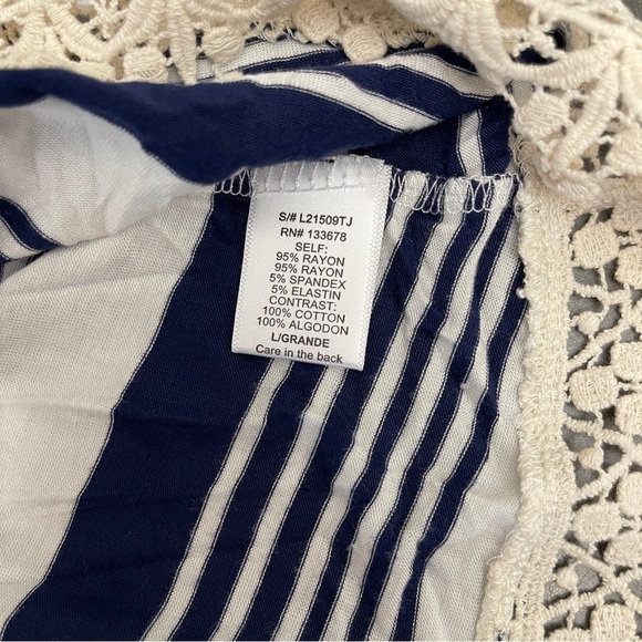 Love Tree‎ Happens Stripe Tank Top - Picture 6 of 6